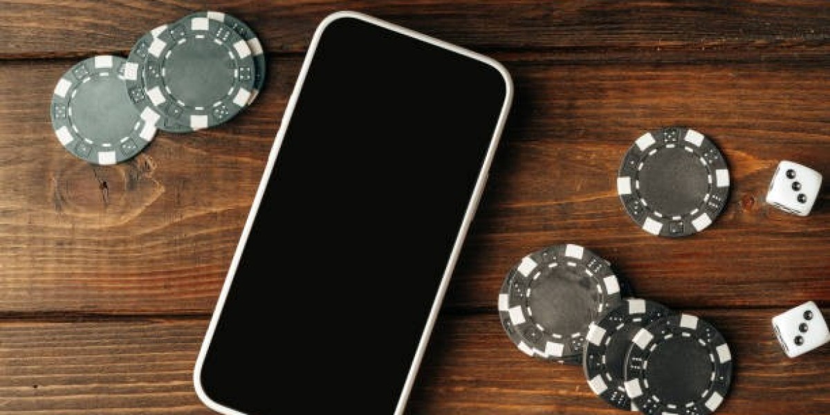 Cele mai populare sloturi din 2025: Ghidul complet al jocurilor de tip fruit machine și video sloturi